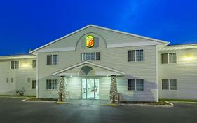 Super 8 By Wyndham Hamilton
